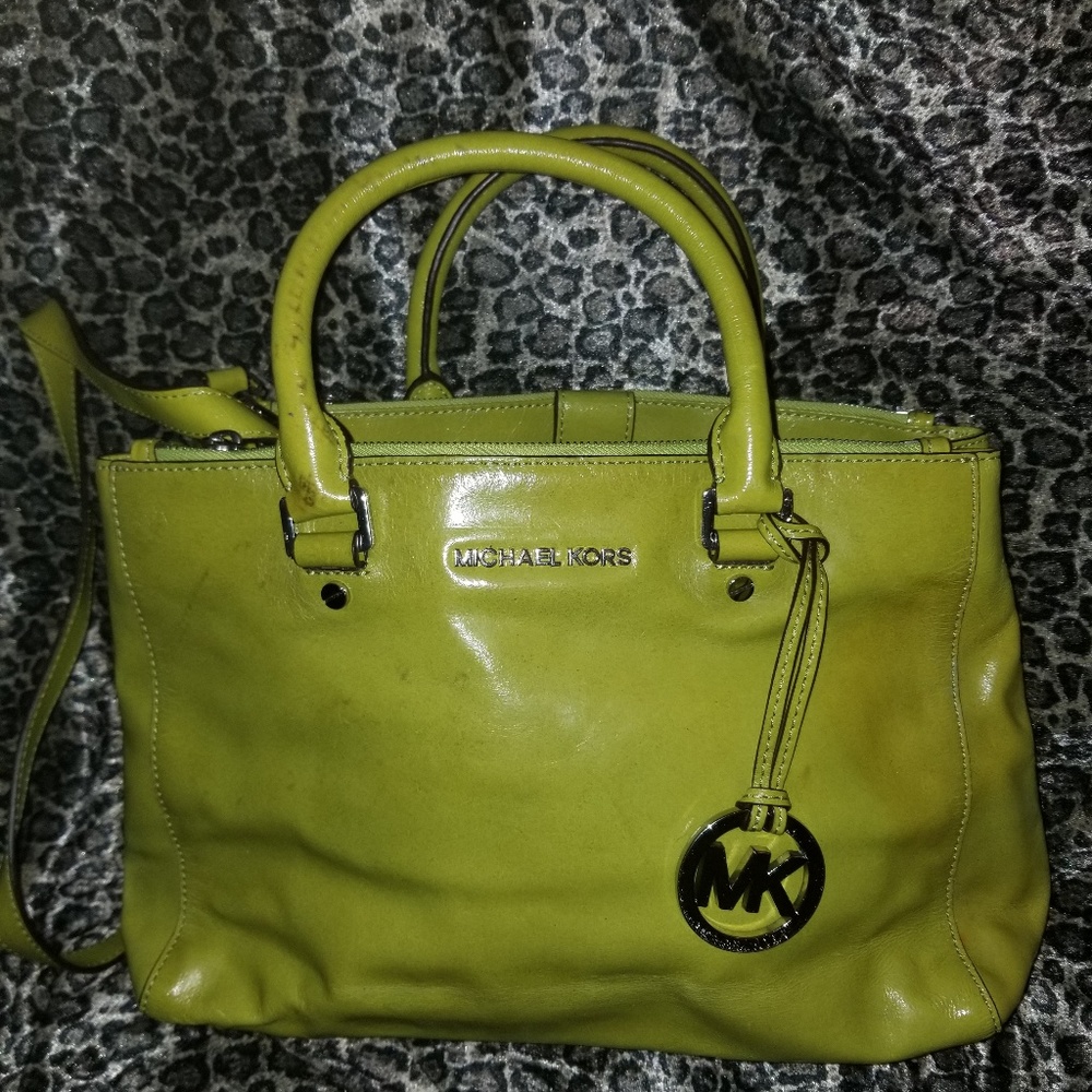 Michael kors purse